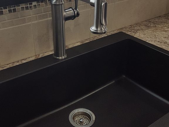 Kitchen sink 