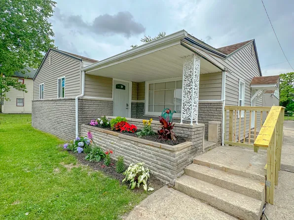 1303 E 7th St, Muncie, IN 47302
