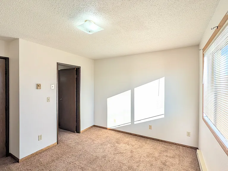 Southview Apartments — Photo 8