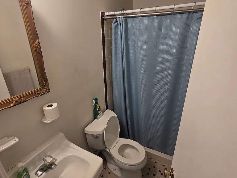 9807 Empire Ct — Photo 4
