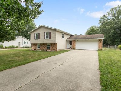 25056 Cherry St, Edwardsburg, MI, 49112