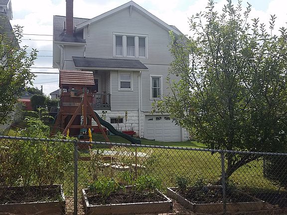 3rd image of 664 W Virginia Ave