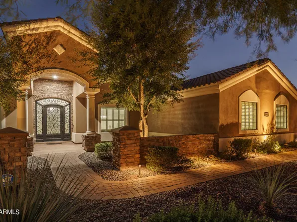 8045 W BELMONT Avenue, Glendale, AZ 85303