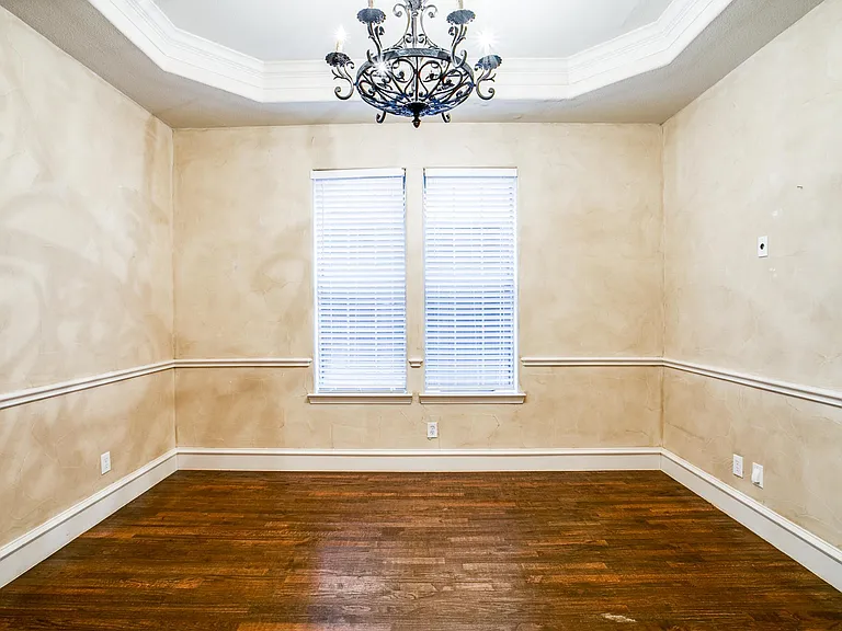 Formal dining