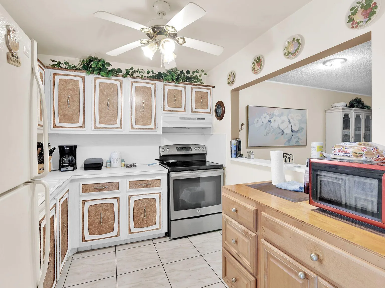 1 bed, 1.5 bath, 775 sqft, $1,400 — Photo 3