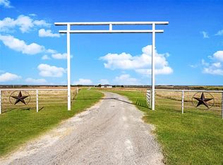 7920 N 2760th Rd, Waurika, OK 73573