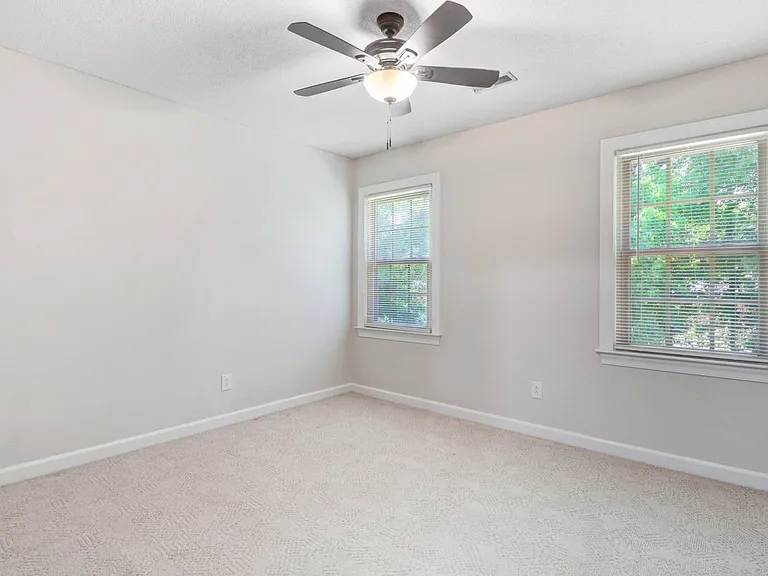 235 S Spence Ave — Photo 30