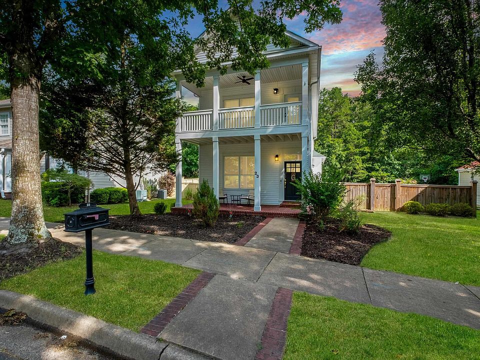 1st image of 23 Deerberry Forest Cir