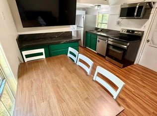 425 Monument Dr, Hemphill, TX 75948
