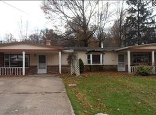 35447 Elm Rd, Grafton, OH 44044