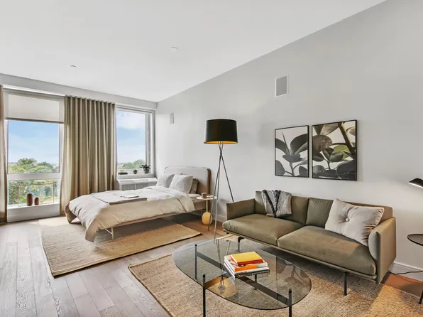 152-11 89th Avenue image 1 of 10