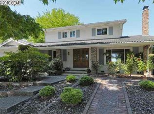 131 Hazelwood Pl, Moraga, CA