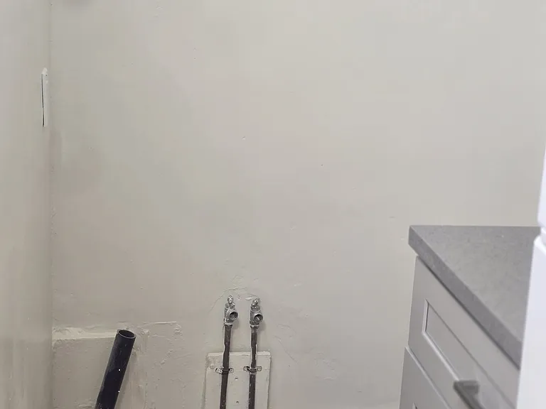 2640 S Manhattan Pl #2640 — Photo 8