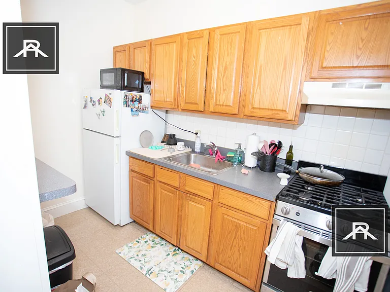 1340 Commonwealth Ave #11 — Photo 1