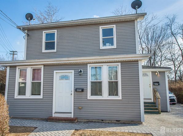 495 Bound Brook Rd, Dunellen, NJ 08812