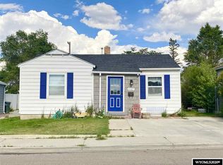 1127 McKinley Ave, Rock Springs, WY 82901