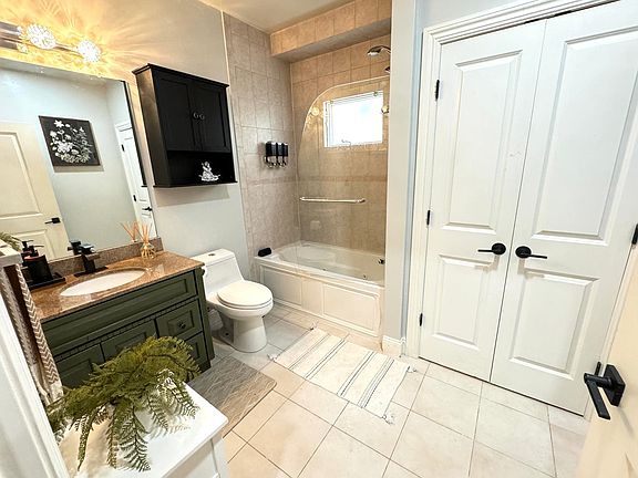 4th image of 301 68th St APT 1