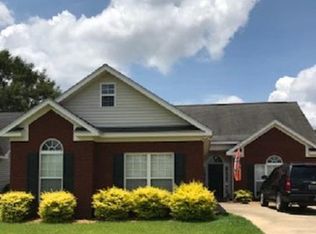 110 Princeton Dr, Dothan, AL 36301