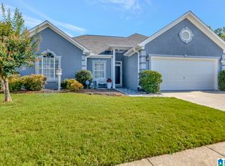115 Old Brook Pl, Birmingham, AL 35242