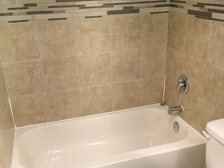 1635 Cook St #213 — Photo 8