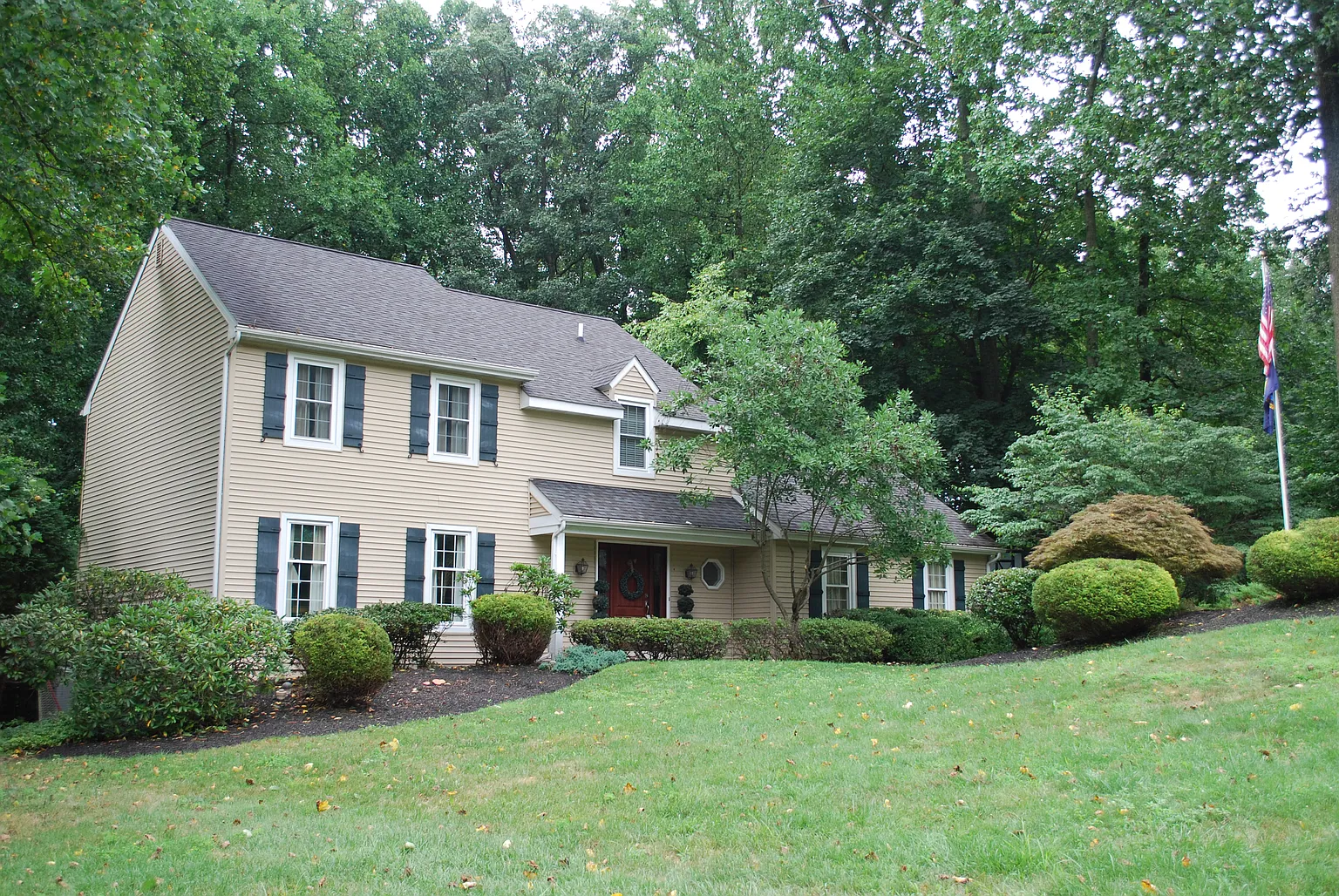 452 Beaumont Cir photo 1