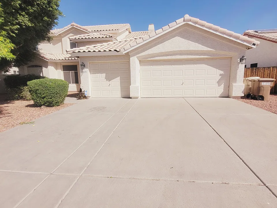 8720 W Kathleen Rd