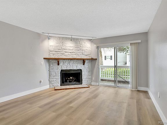 3rd image of 14453 E Jewell Avenue #104