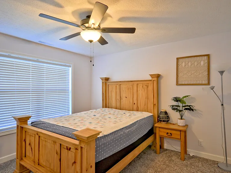 279 Bluebriar Trce — Photo 43