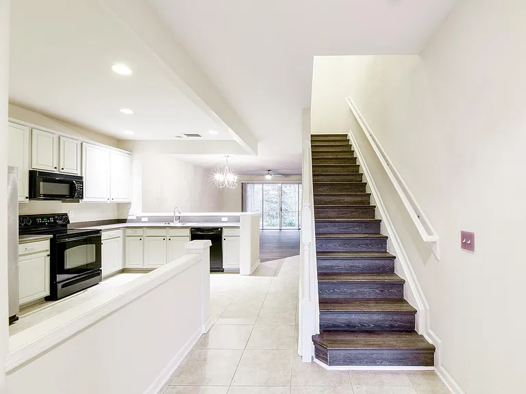 Entry way