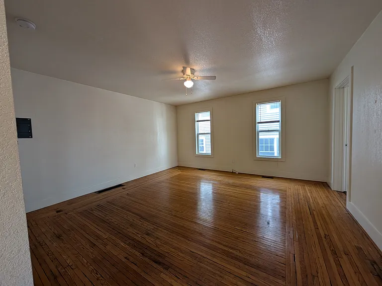 210 Michigan St #1 — Photo 3