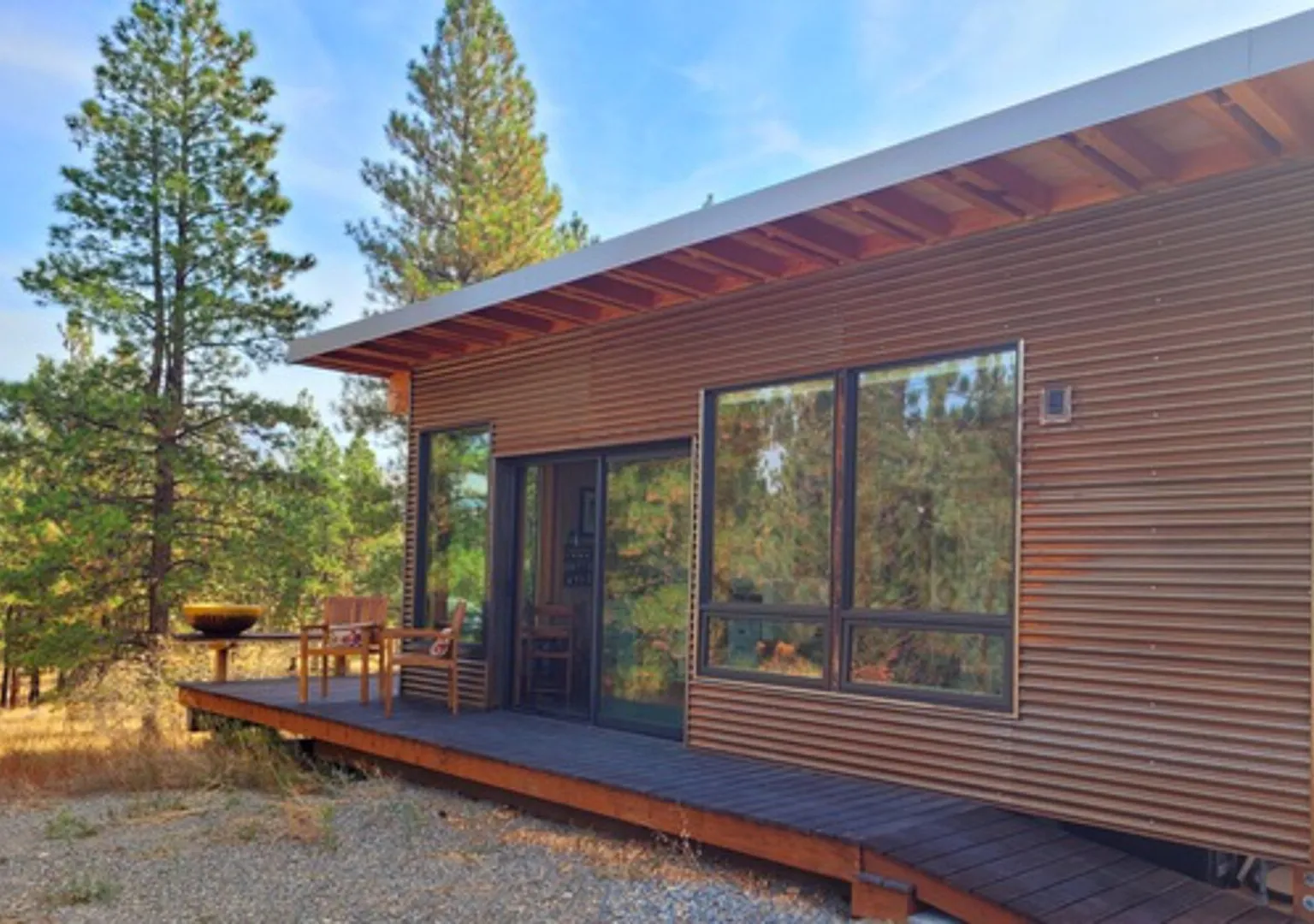 Pine Ridge Studio — Photo 1