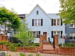 1109 Penn St NE APT 1, Washington, DC 20002