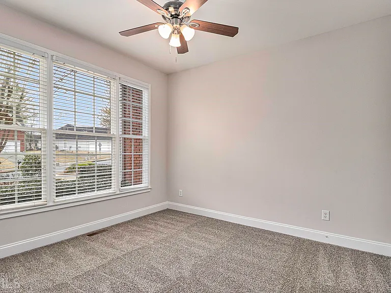592 Kenion Forest Way — Photo 4