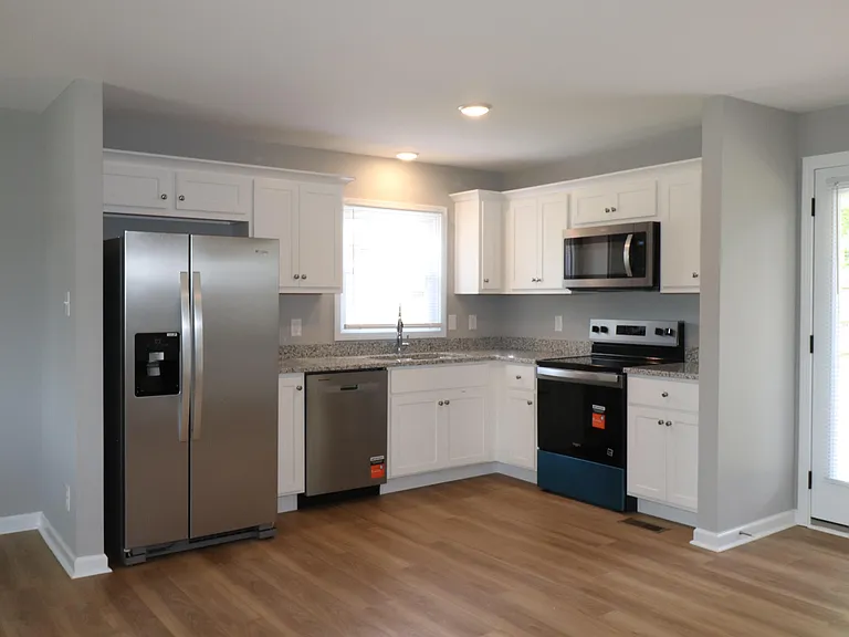 115 Lynwood Dr — Photo 5