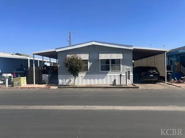 324 Magnolia Ave Space 8, Lemoore, CA 93245