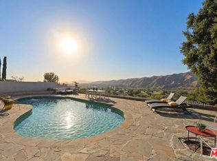 8977 Riderwood Dr, Sunland, CA 91040