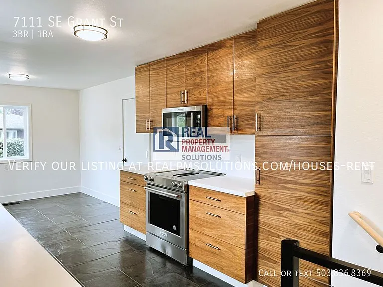 7111 SE Grant St — Photo 13