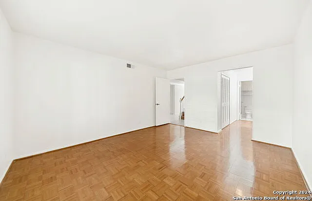 6106 Vance Jackson Rd #50 — Photo 14