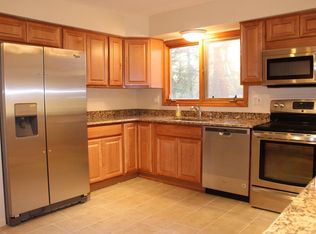 3624 Middleton Dr, Ann Arbor, MI 48105