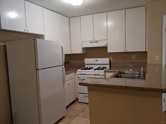 5th image of 27240 Luther Dr APT 509