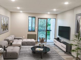 1005-1005 N Main St #H05, Wallingford, CT 06492