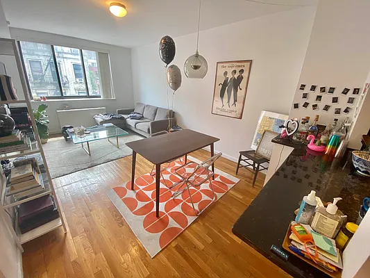 Rented by J PRESTON AND ASSOCIATES INC | media 8