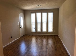 907 Reseda Dr, Houston, TX 77062