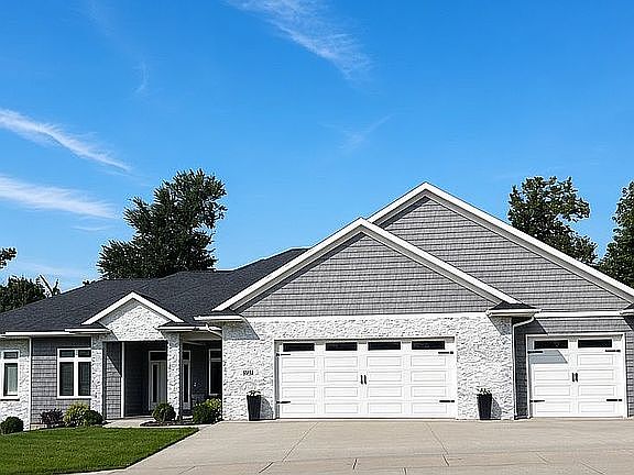 1st image of 6820 Cottage Ridge Ct NE