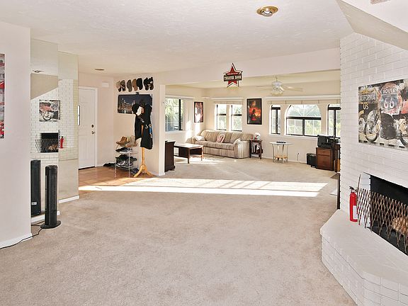 2nd image of 13130 Candleberry Ln