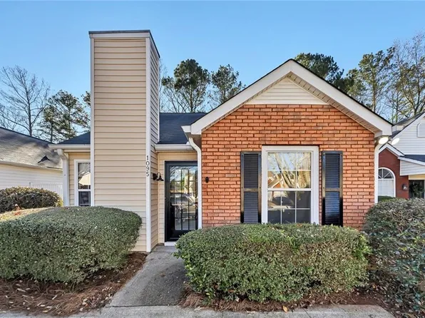 1095 Britley Park Ln, Woodstock, GA 30189