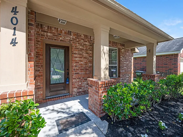 4014 Pinecrest Holw — Photo 8