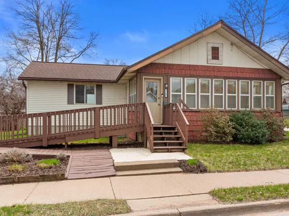 1101 FRANCIS STREET, Stevens Point, WI 54481