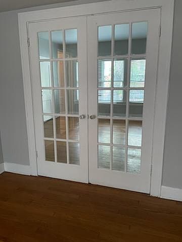 1st image of 1603 Oakdale St Unit 4