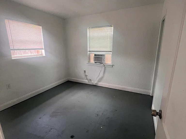 439 Barbara Jenkins St #A — Photo 12